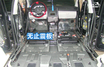奔驰B200原车底盘