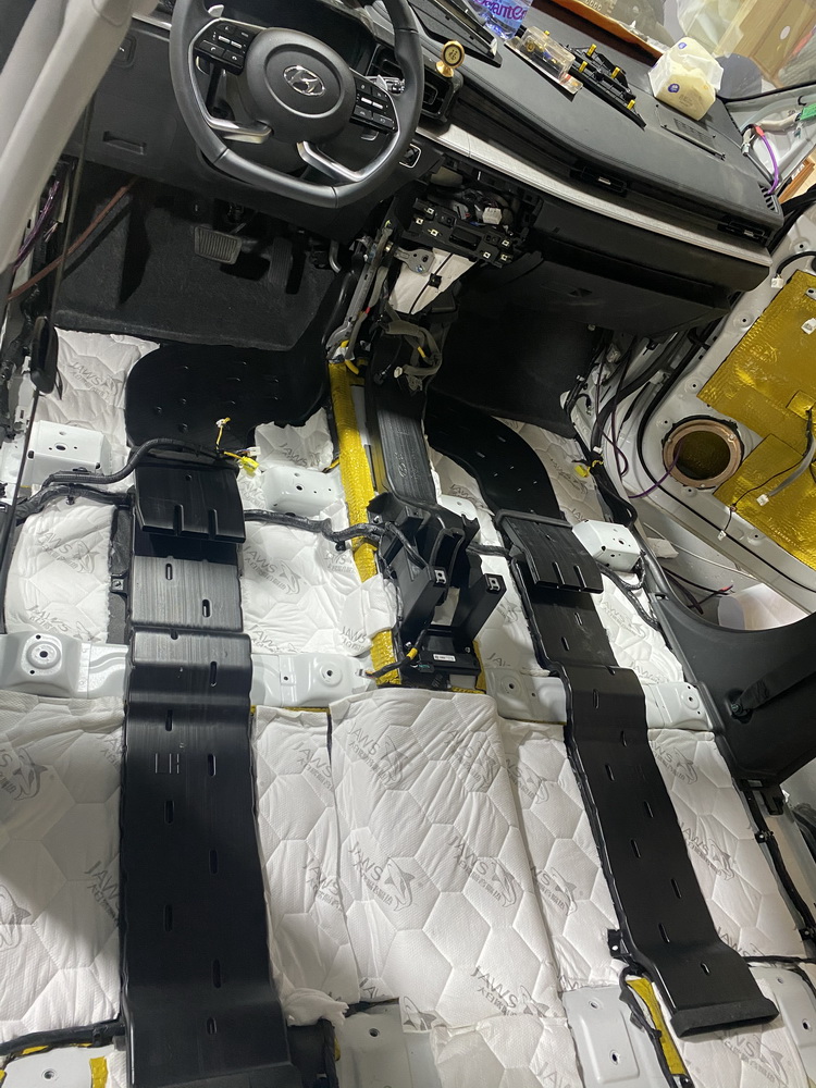 现代库斯途汽车隔音改装