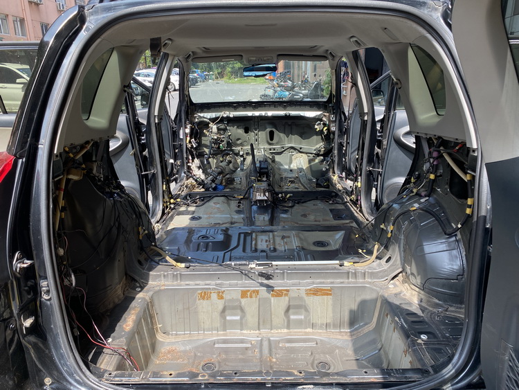 丰田RAV4全车隔音